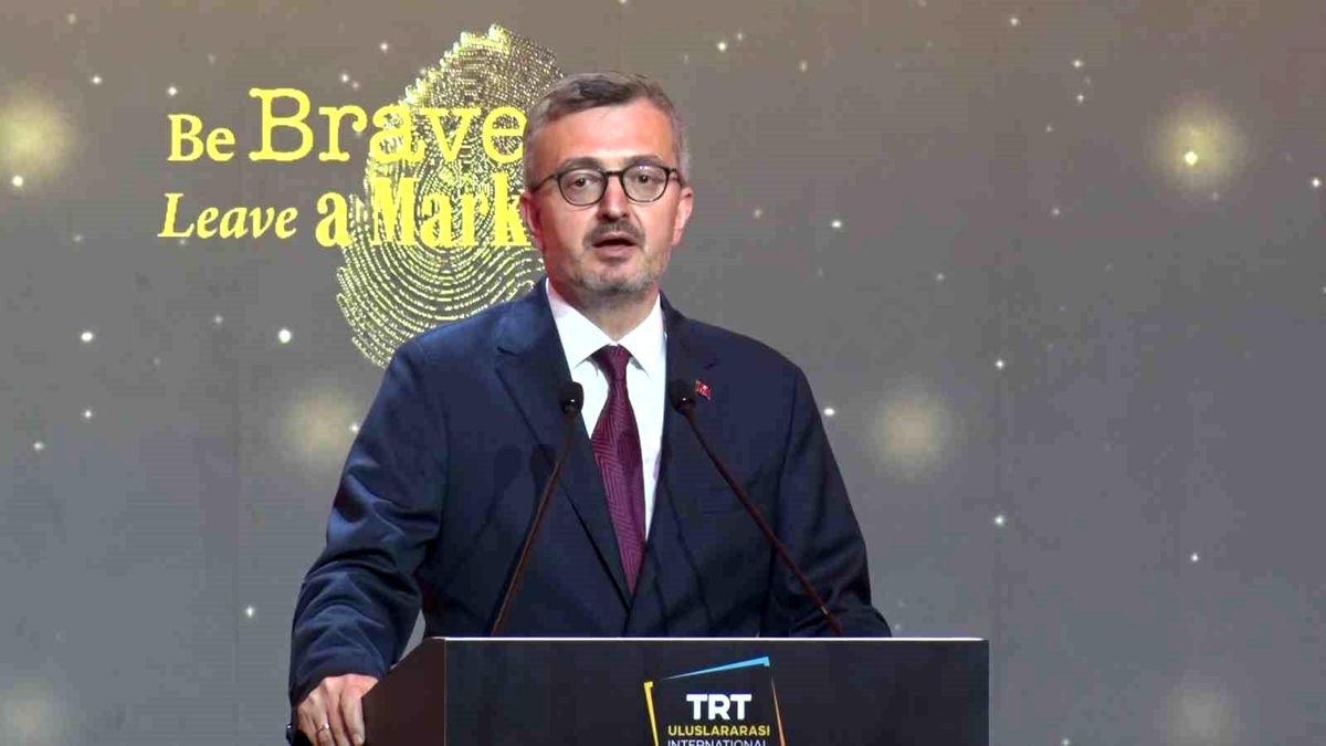 İletişim Başkanı Duran: "Gerçekleri olduğu gibi anlatmanın c