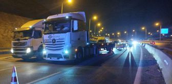 Kocaeli'de yola dökülen atık ulaşımı aksattı