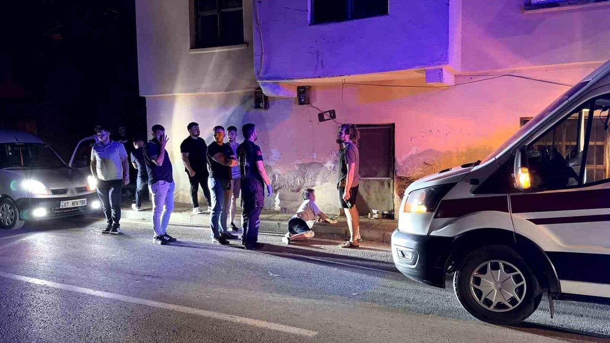 Metruk evin penceresinden düşen kadın yaralandı