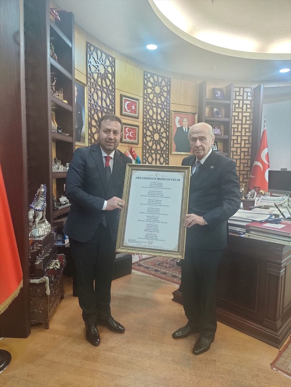 MHP, A Milli Futbol Takımı için marş hazırladı