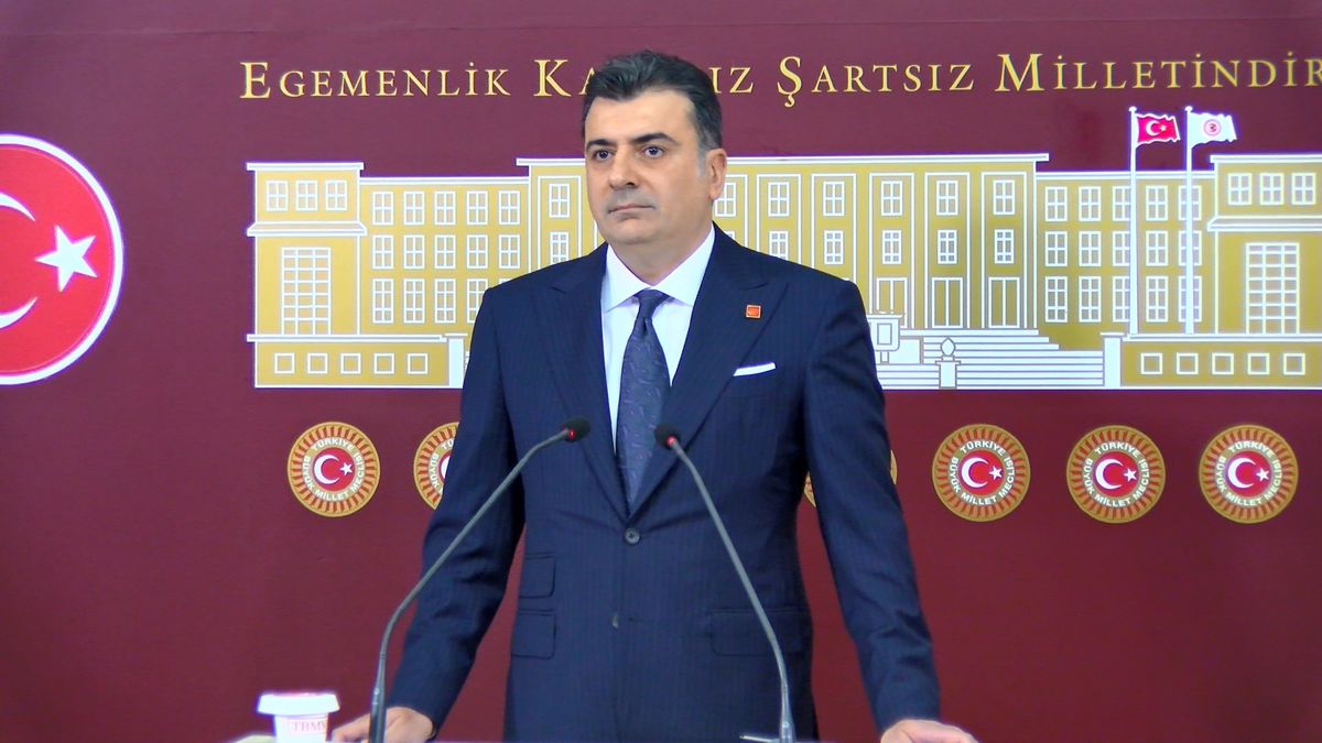Özgür Özel: Yarın benim konuşacağım grup toplantısı yapılaca