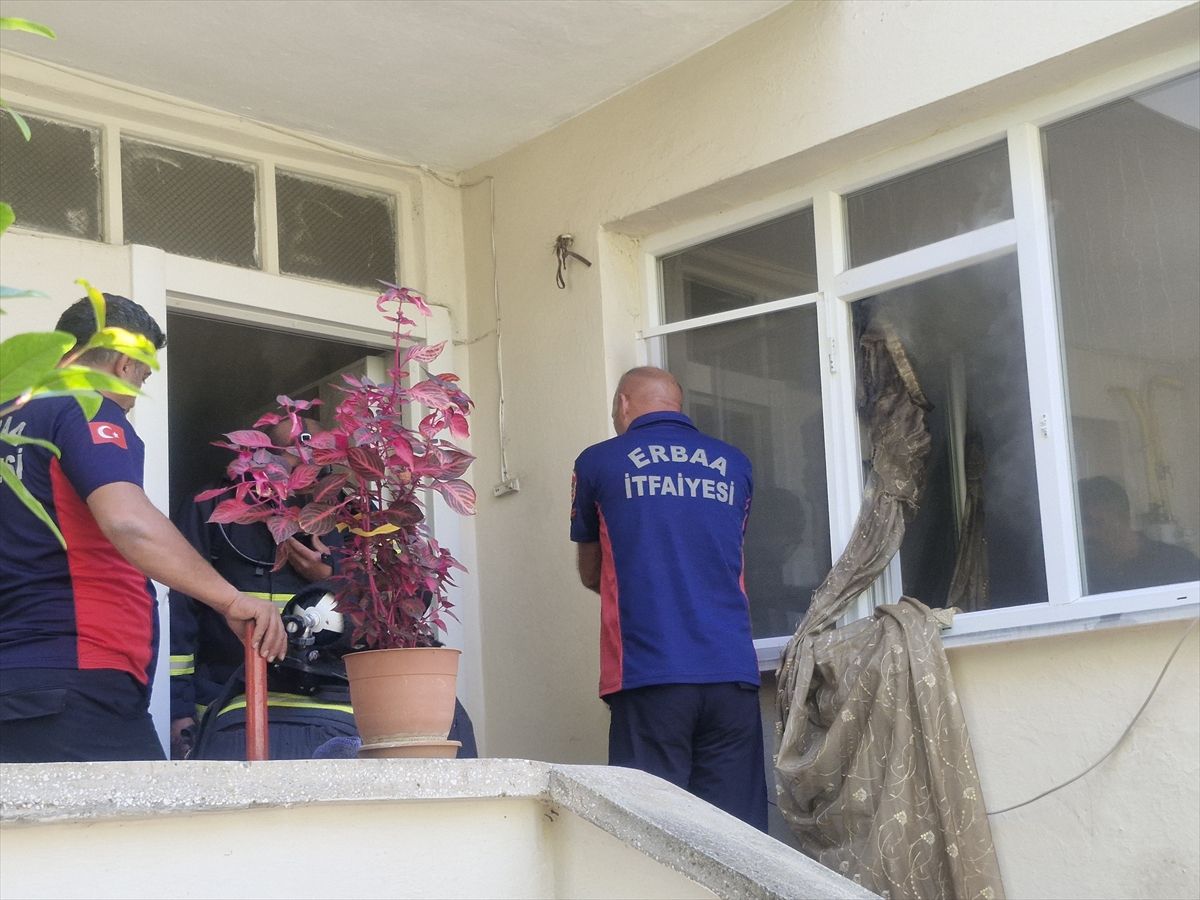 Tokat'ta çıkan yangında yatalak yaşlı adam hayatını kaybetti