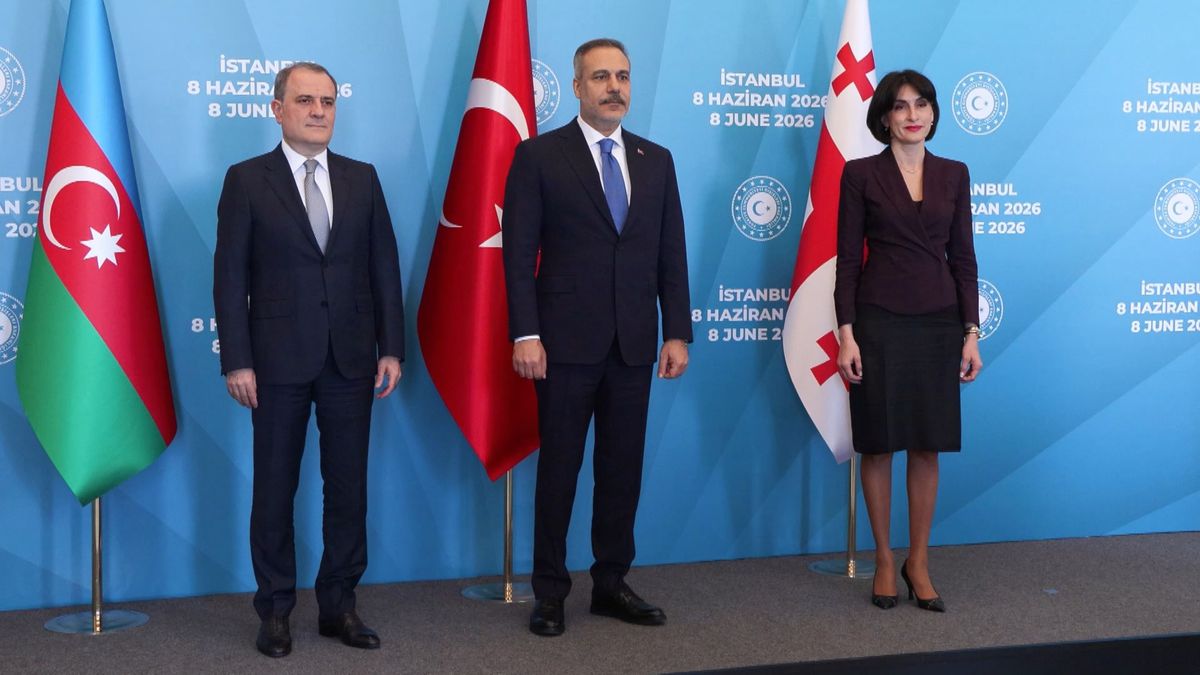 Türkiye-Azerbaycan-Gürcistan Üçlü Dışişleri Bakanları Toplan