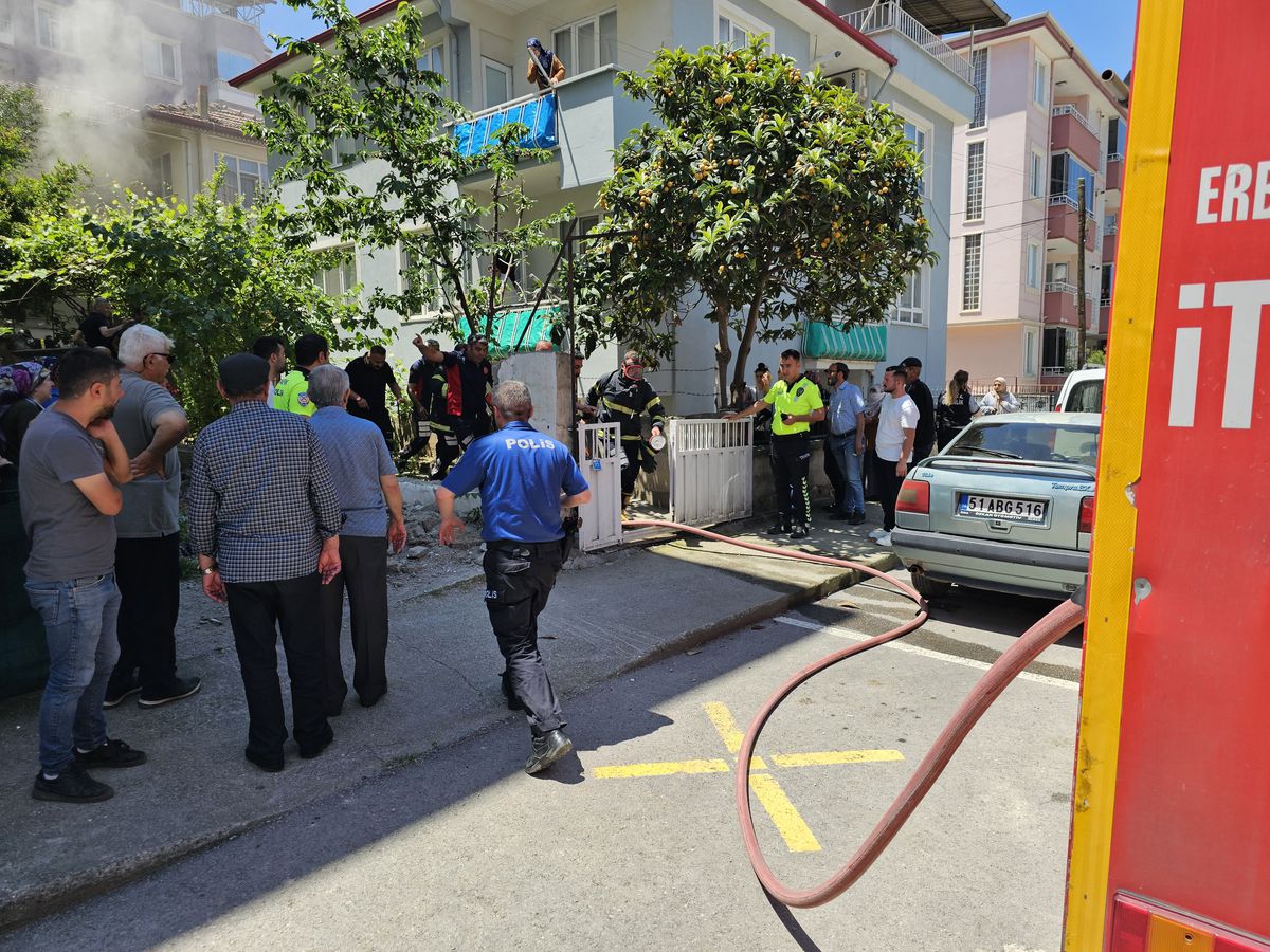Yalnız yaşadığı evde çıkan yangında öldü
