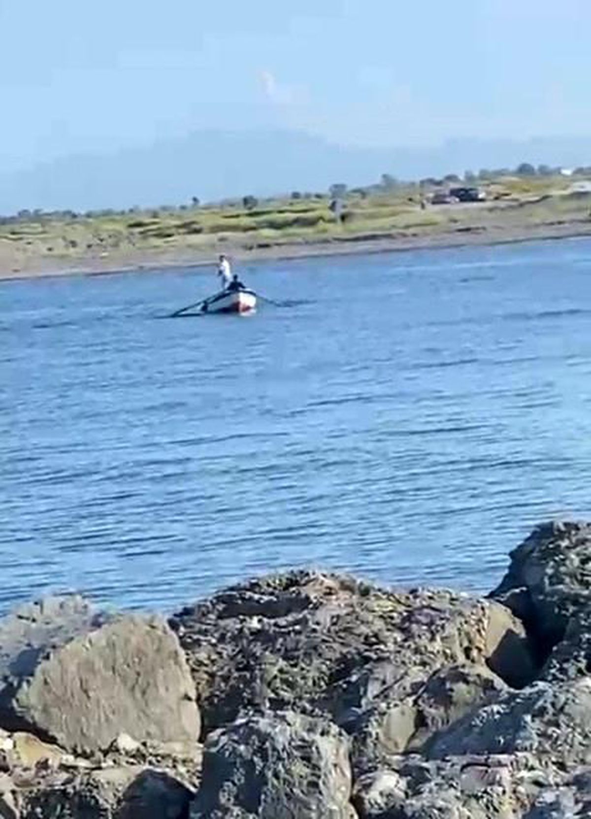 Yasağı dinlemeyip Kızılırmak'ta ağ serdiler
