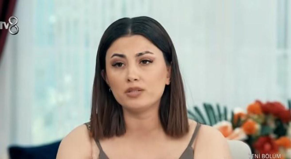 Yemekteyiz Esra kimdir? Zuhal Topal'la Yemekteyiz Esra Hanım