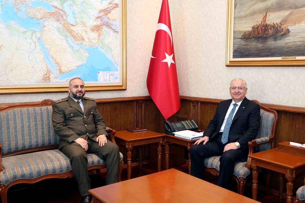 Bakan Güler, Suriyeli mevkidaşı Ebu Kasra ile görüştü