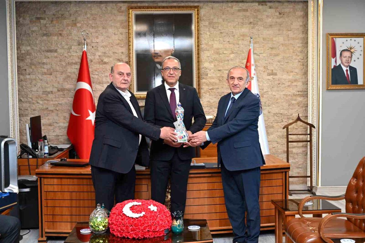 Başkan Yılmaz, İl Emniyet Müdürü Karayel ile fikir alışveriş