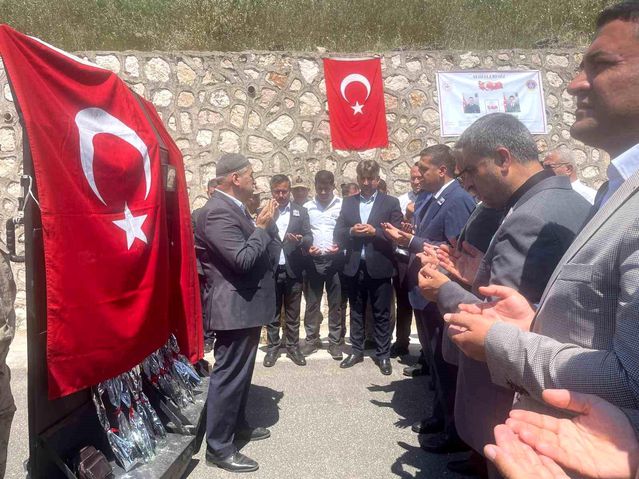 Şehit Öğretmen Şenay Aybüke Yalçın ve arkadaşları 9. yılında anıldı