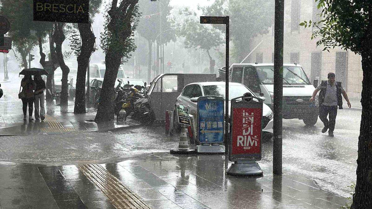 Burdur'da şiddetli yağmur etkili oldu