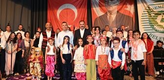 Demirci'de gönüllülerin oluşturduğu korodan konser