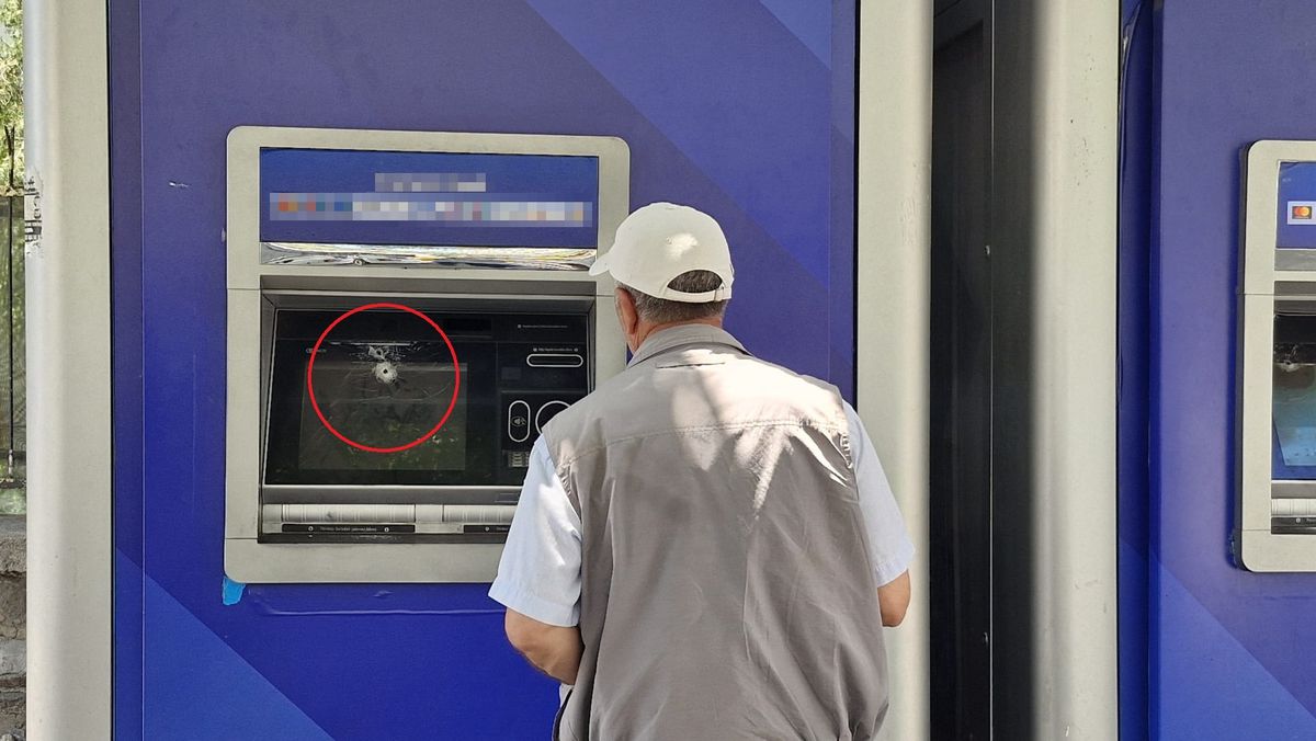 Diyarbakır'da Banka ATM'lerine Silahlı Saldırı