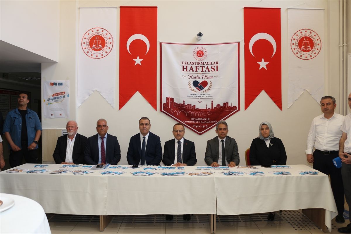 Diyarbakır'da Uzlaştırmacılar Haftası etkinliği düzenlendi