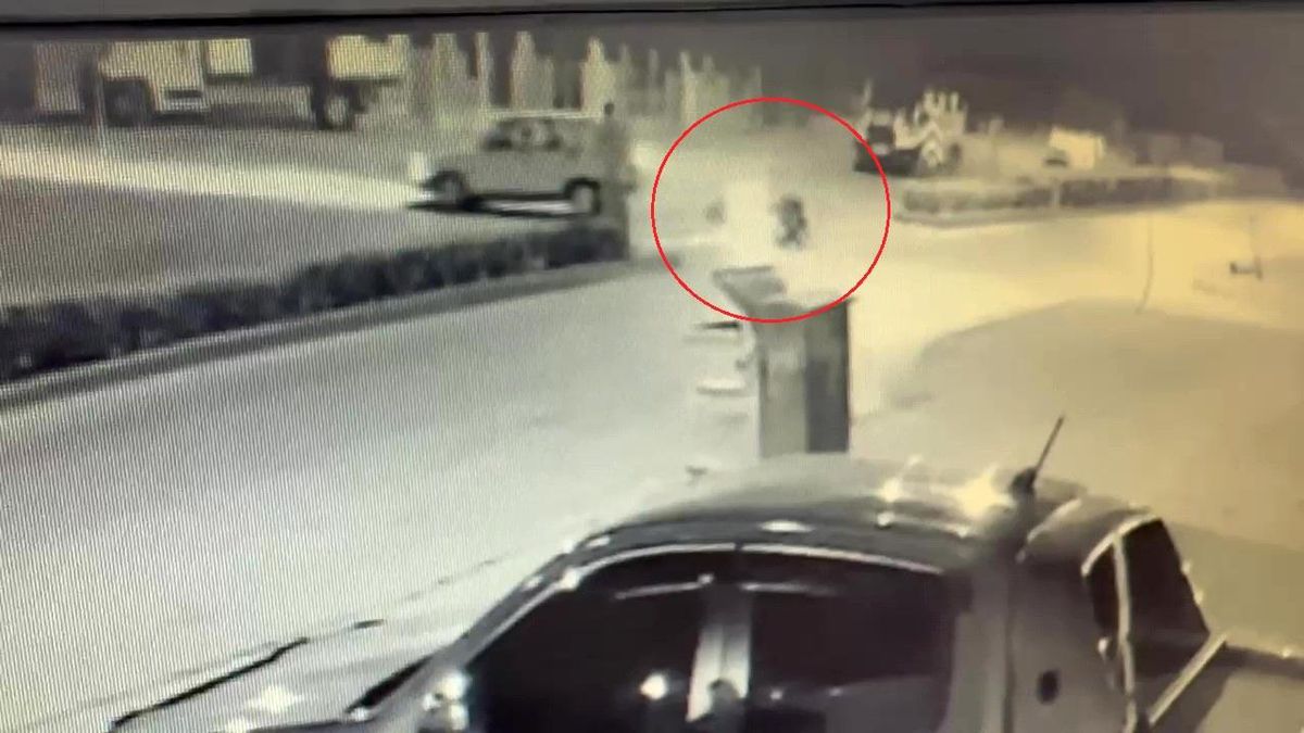 Dönüş yapan motosiklete çarptı, olay yerinden kaçtı: 1 yaral