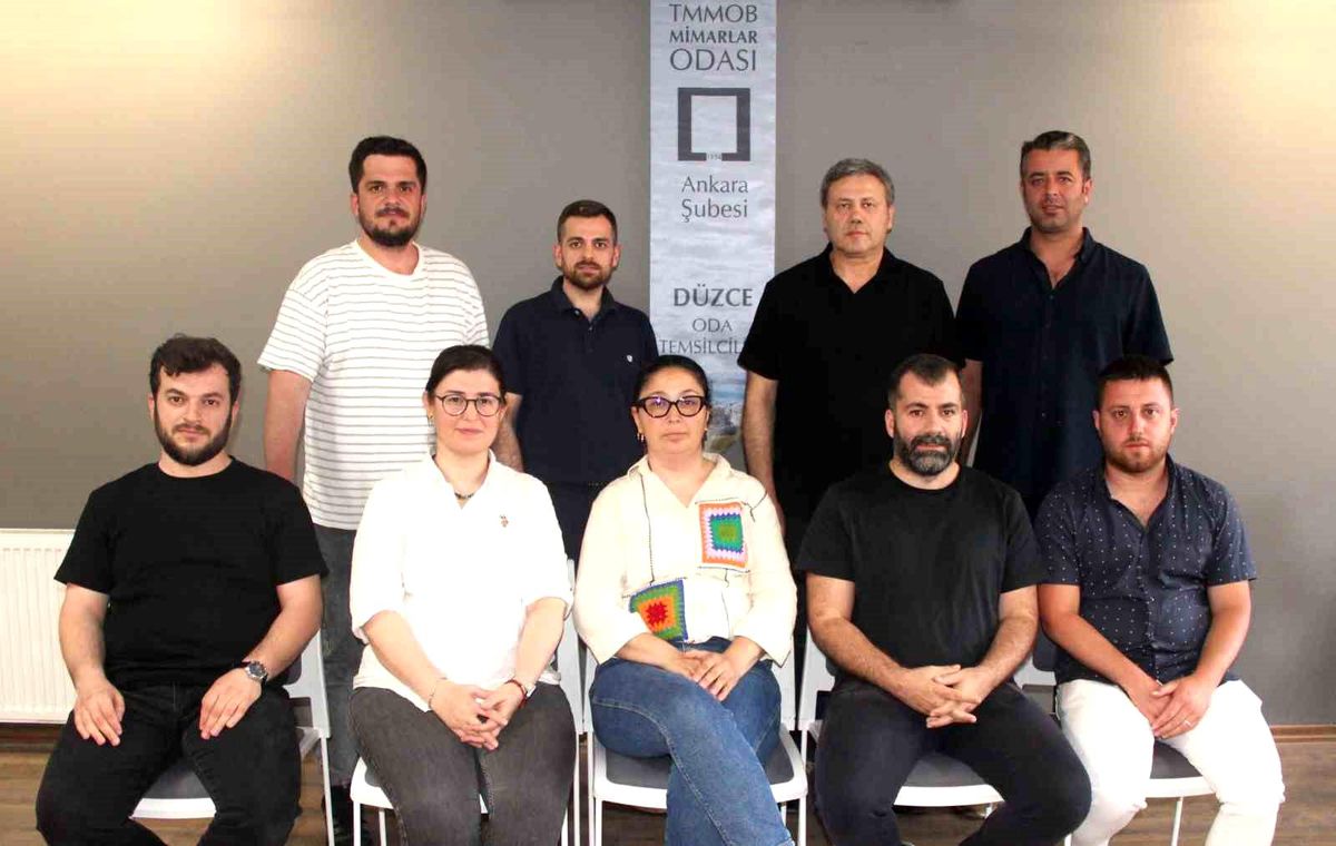 Düzce Mimarlar Odasında görev dağılımı yapıldı