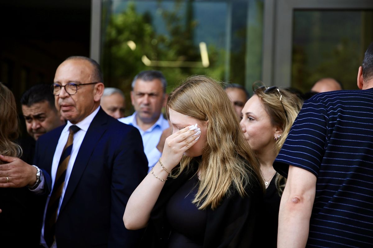 Ferdi Zeyrek vefatının birinci yılında anıldı