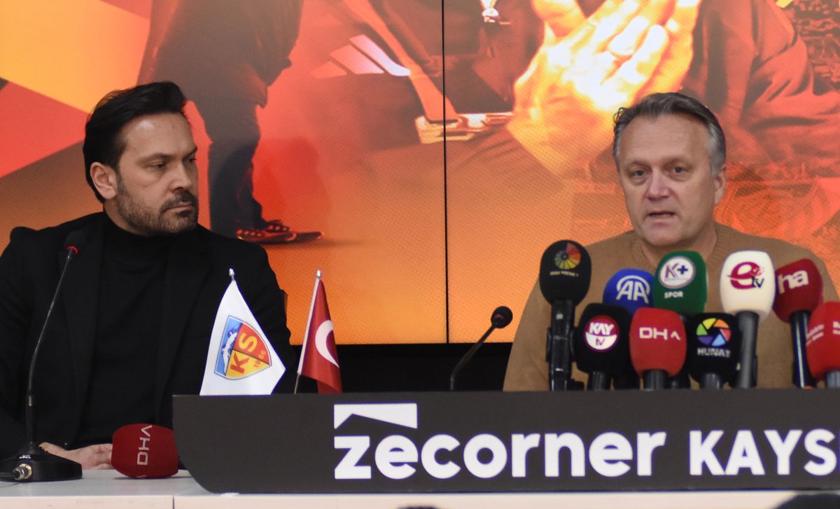 Kayserispor'dan Muhammed Türkmen ve Erling Moe'ye teşekkür