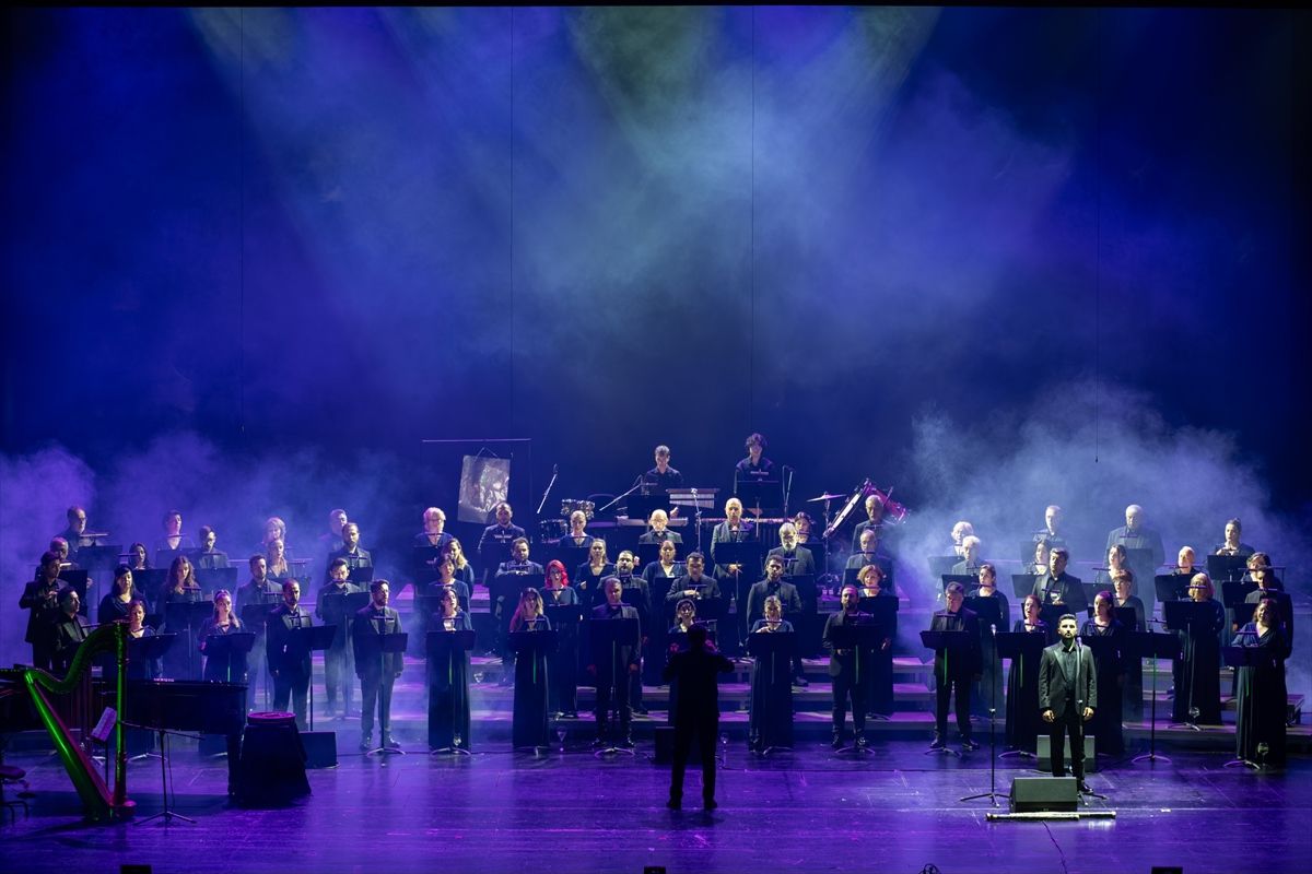 Kuzey ışıkları ve doğanın sesleri 'AURORA' konserinde sahneye taşındı