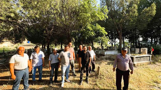 Mahalleye dönüşen bazı köylerde mezarlık sıkıntısı