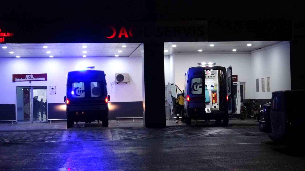 Malatya'da motosiklet aydınlatma direğine çarptı: 1 ölü