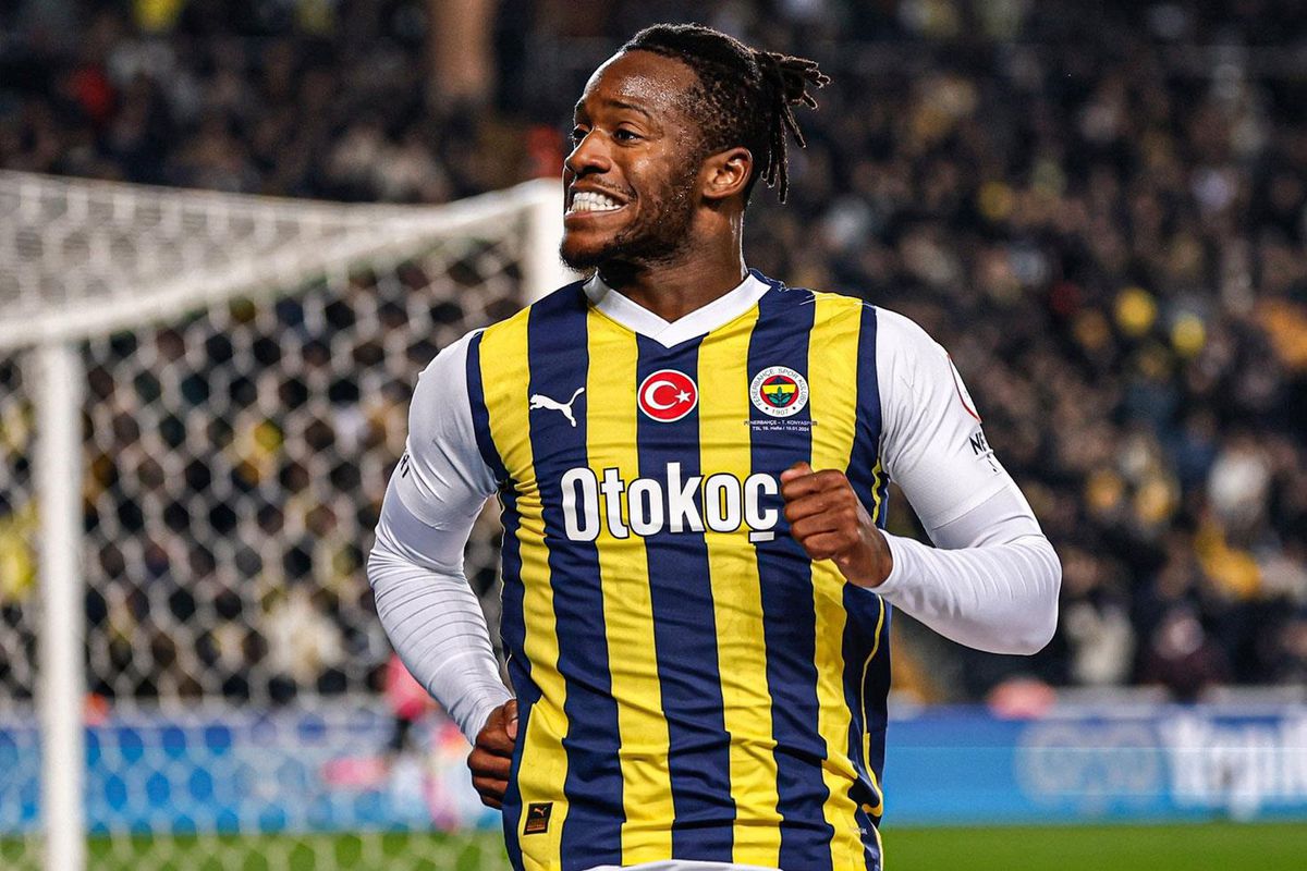 Michy Batshuayi'nin Bursaspor'a transfer olabileceği iddia edildi.