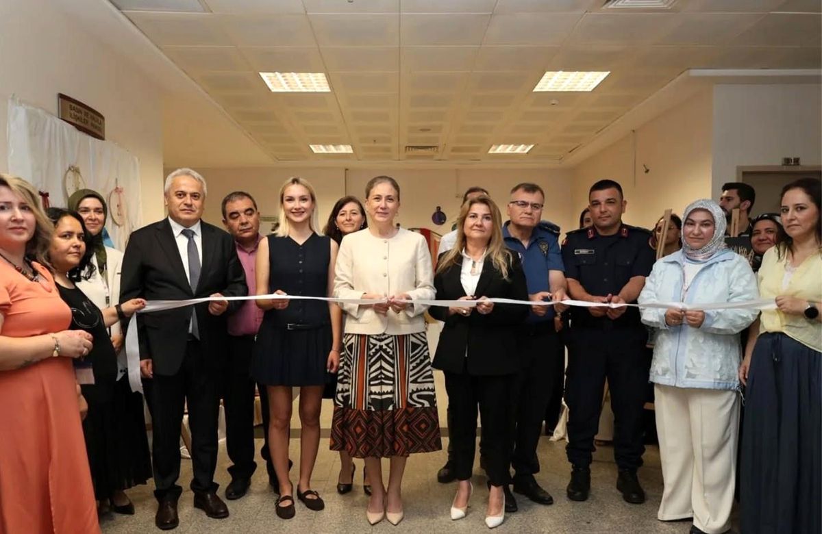 Nazilli'de TRSM danışanlarının hazırladığı eserler görücüye 