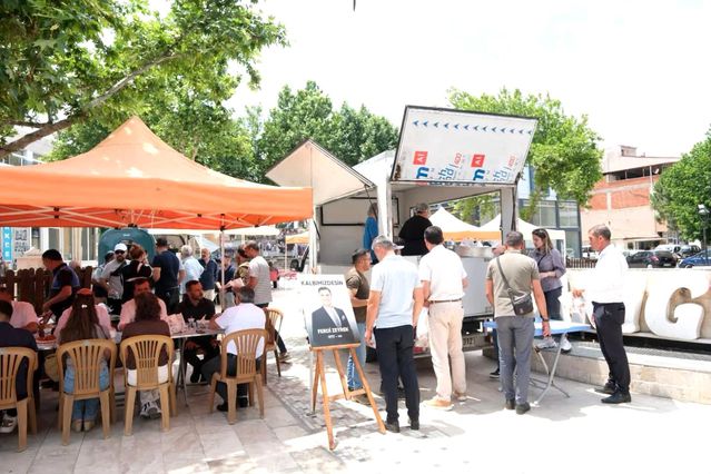 Sarıgöl'de Ferdi Zeyrek için lokma hayrı düzenlendi