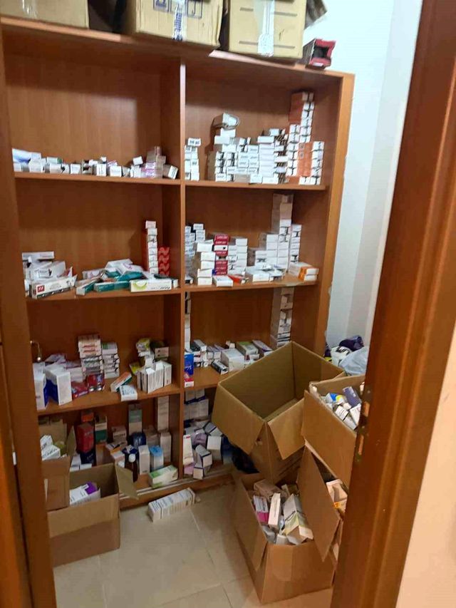 yabanci uyruklu sahte doktor yakalandi evinde 5 19928722 o