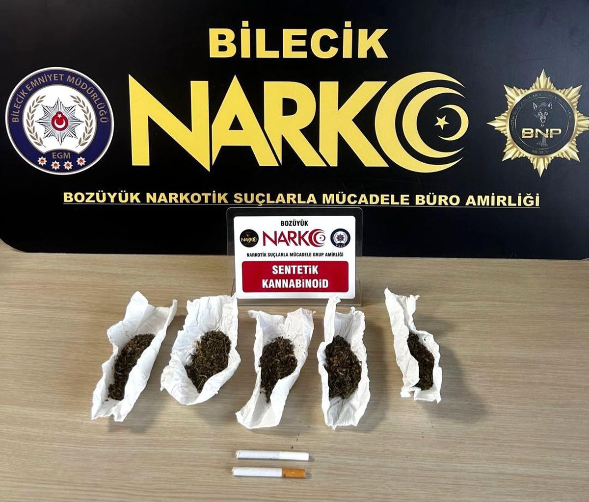 Bilecik'te bir şahsın üzerinde bonzai ele geçirildi