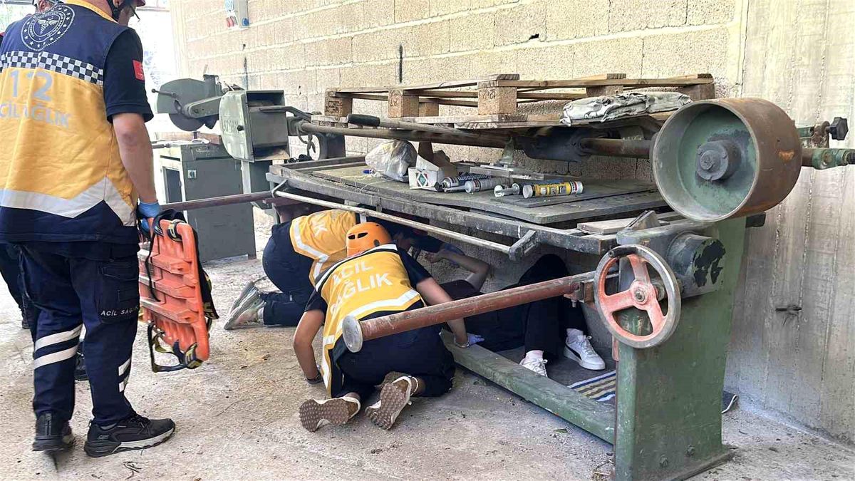 Burdur'da fırtına tatbikatında gerçeği aratmayan görüntüler