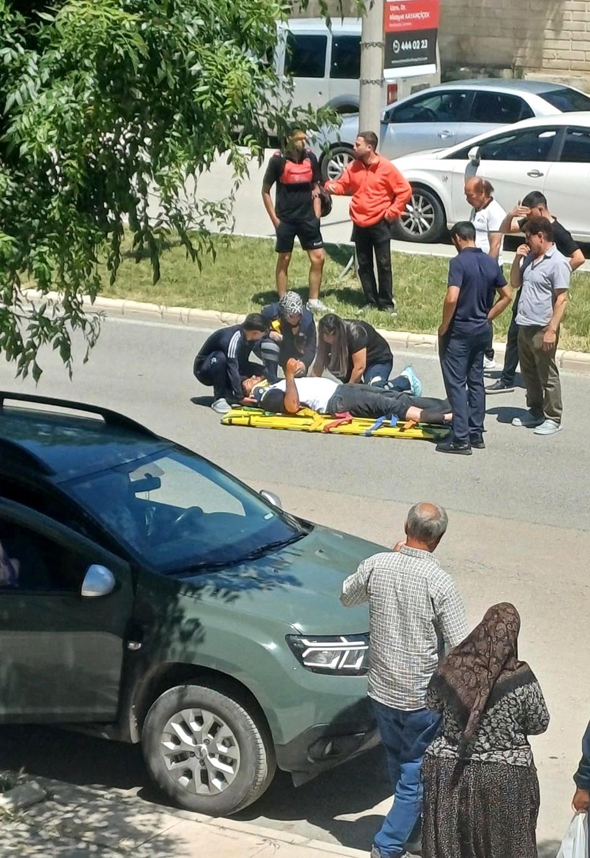Elazığ'da motosiklet devrildi: 1 yaralı