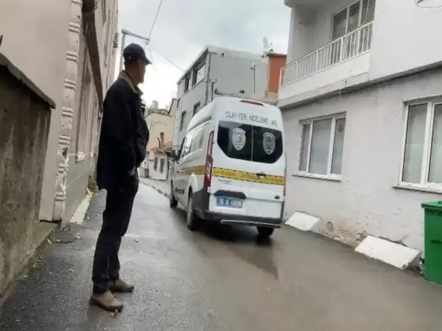 Bursa'daki emekli polis cinayetinde kan donduran ayrıntılar: Tuvalette bulunanlar soruşturmanın seyrini değiştirdi 6 esinin cesedini nacakla 15 parcaya bolen kadi 7 19931991 o