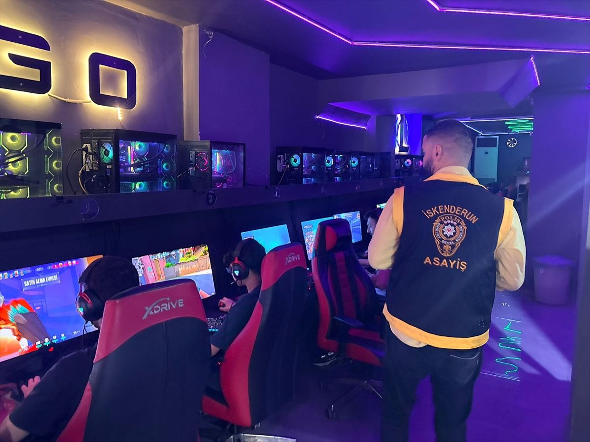 İskenderun ilçesinde internet kafe ve oyun alanları denetlen