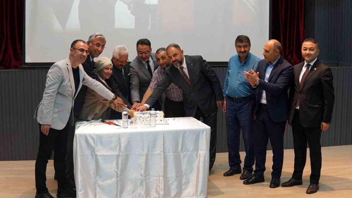 Kayseri Ticaret MTAL'de 100. yıl coşkusu