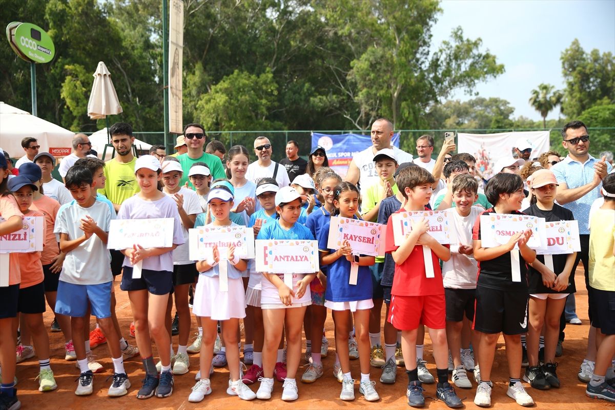 Küçükler ve Minikler Tenis Türkiye Birinciliği müsabakaları 