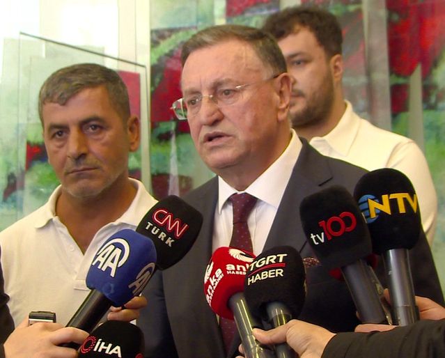 Lütfü Savaş: "Dün dilekçe verdik"