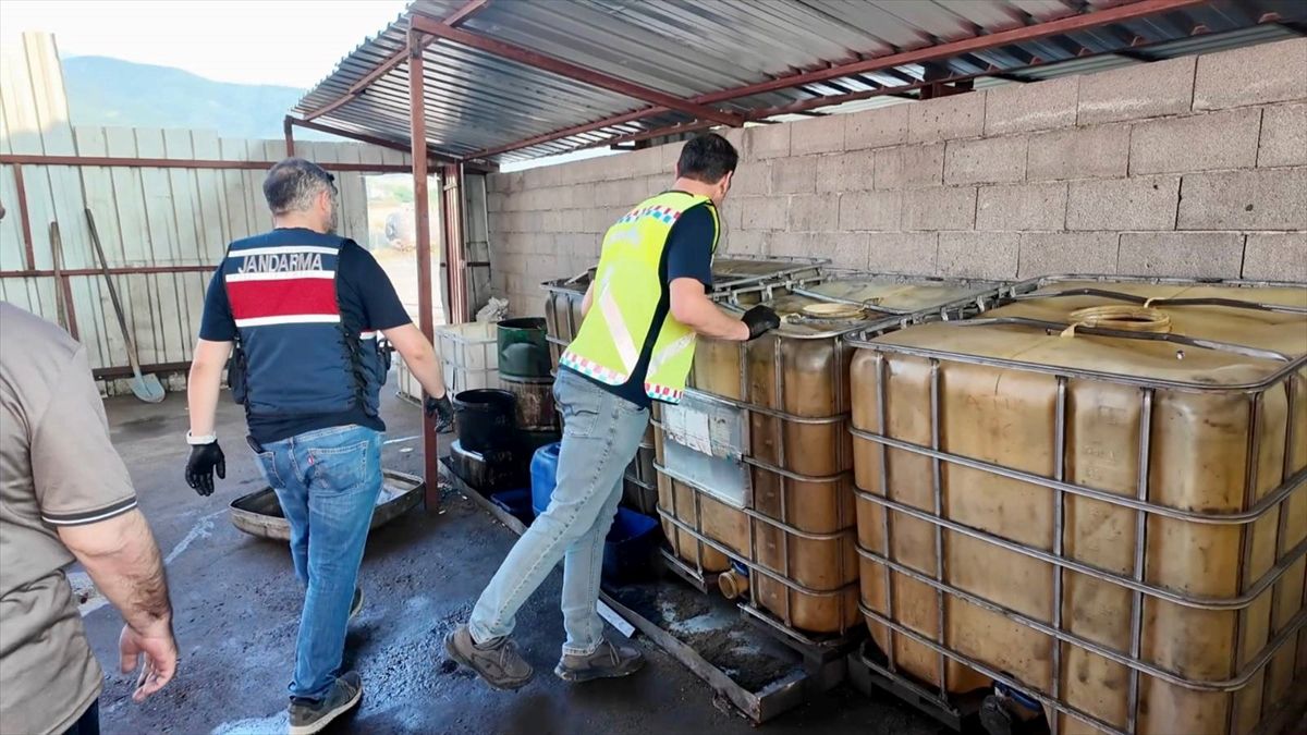 Osmaniye'de 4 bin 248 litre kaçak akaryakıt ele geçirildi