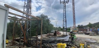 Samsun'da inşaat alanında çıkan yangında hasar oluştu