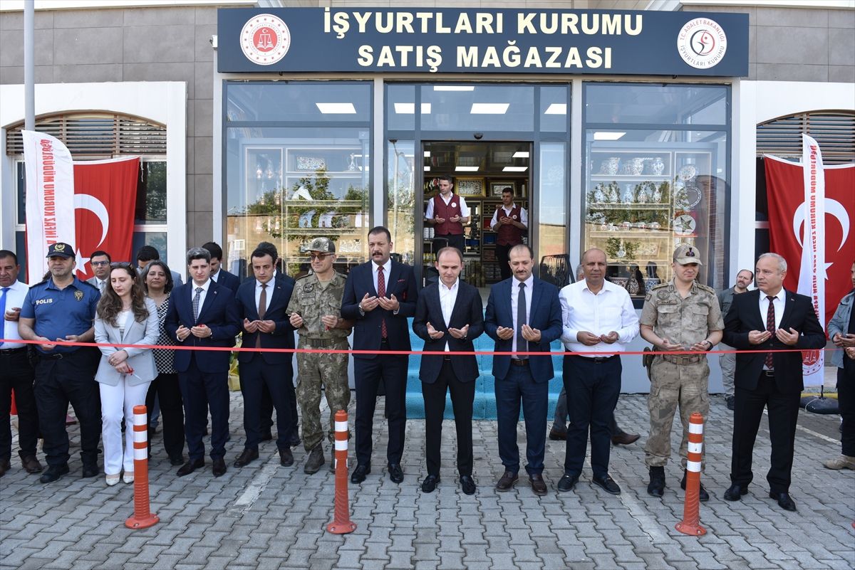 Şanlıurfa'da İşyurtları Kurumu Satış Mağazası açıldı