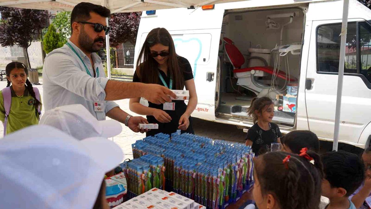 Şırnak'ta 'Sağlıklı Çocuk, Sağlıklı Gelecek' Programıyla Min