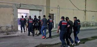 Sivas'ta otomobilden hırsızlık yapan 5 zanlı tutuklandı
