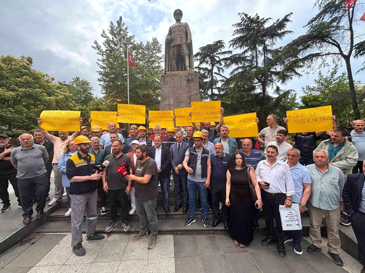 Trabzon'da madencilerin maaş protestosu