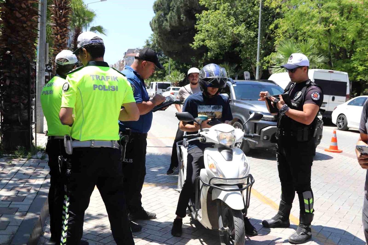 Turgutlu'da yaz aylarının gelmesiyle kask denetimleri artırı