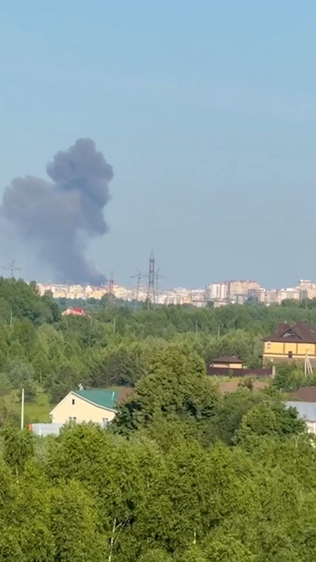 Ukrayna, Rusya'ya ait tesislere saldırı düzenledi