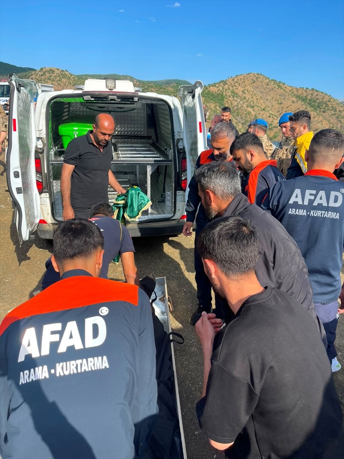 Bingöl'de sulama göletine giren çocuk boğuldu