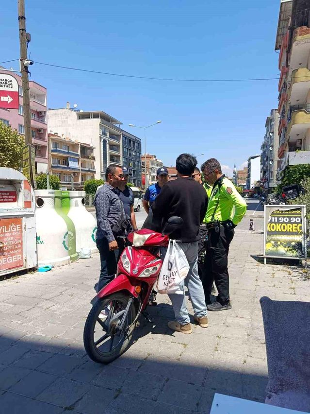 Çine’de kaldırımlarda motosiklet denetimi