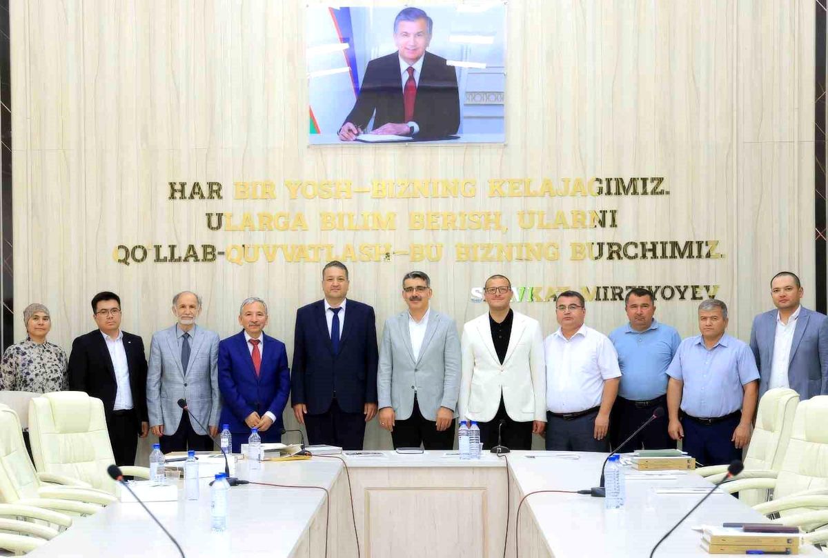 Darende'ye Adanmış Bir Ömür: Hulüsi Efendi'nin Mirası Özbekistan'da Tanıtıldı