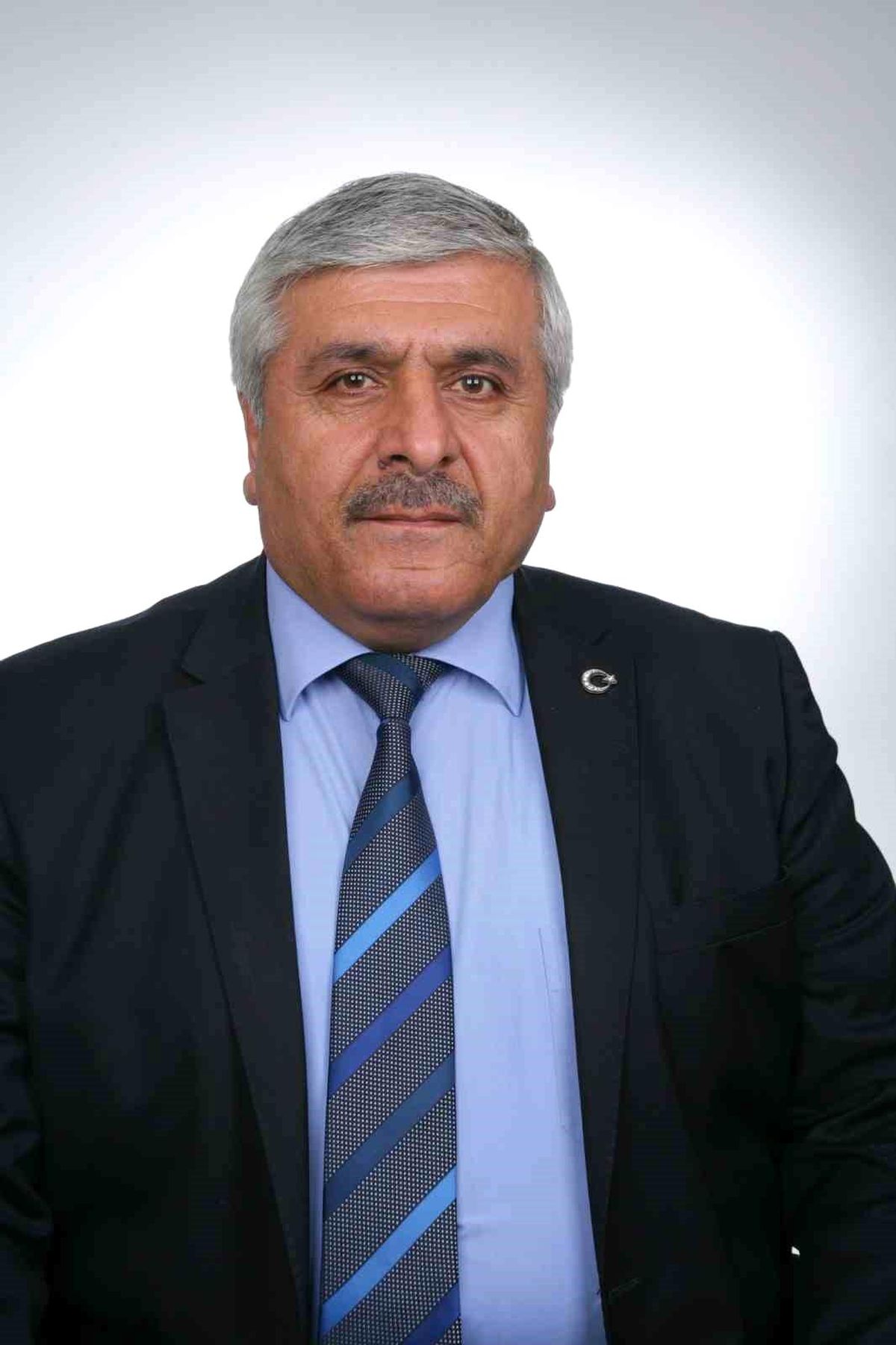 Demokrat Büro-Sen Başkanı Kotanlı'dan 'Eşantiyonla üye kaydı' yapan sendikalara tepki