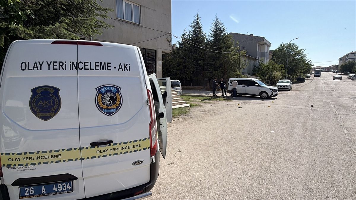Eskişehir'de silahlı kavgada 1 kişi yaralandı