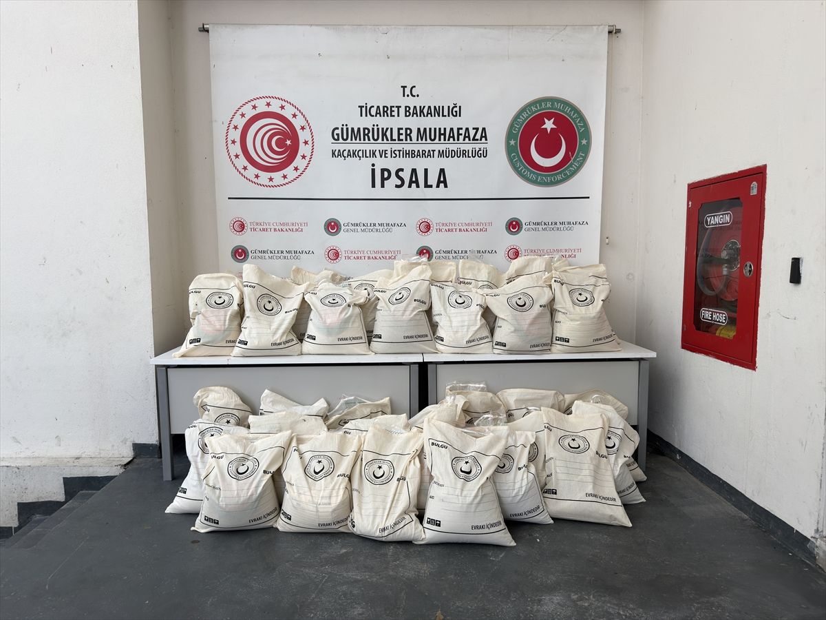 İpsala Sınır Kapısı'nda 1 ton 470 kilogram uyuşturucu ele geçirildi